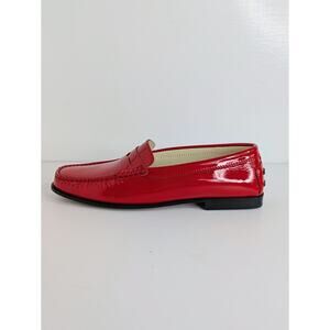 Tod's Gommini Penny Loafers 37 Red Patent Leather Classic Loafer Flat 6.5-7